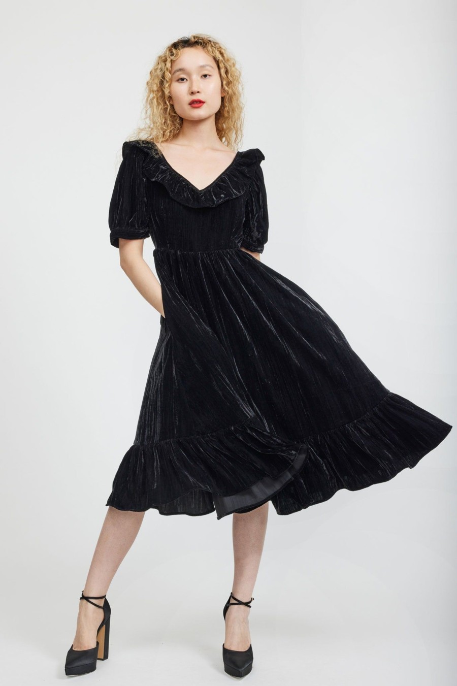 Women Batsheva | Ruffle May Dress In Crushed Velvet Black